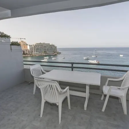 Apartment St Julians' Sea Front, Spectacular View,
