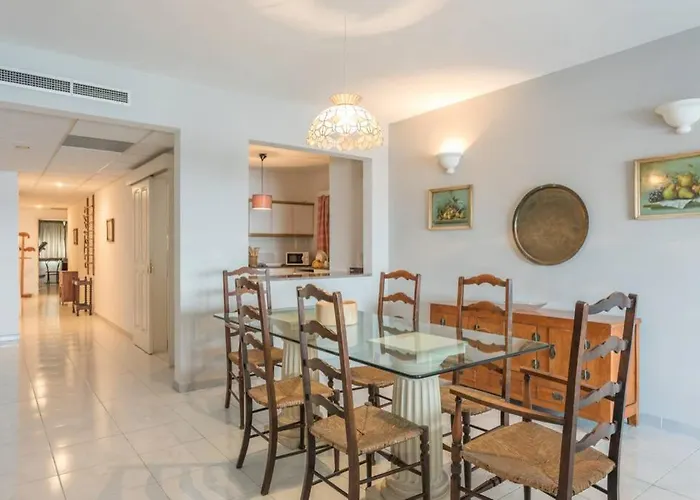 St Julians' Sea Front, Spectacular View, * San Ġiljan