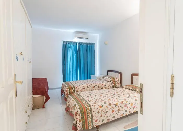 St Julians' Sea Front, Spectacular View, * San Ġiljan