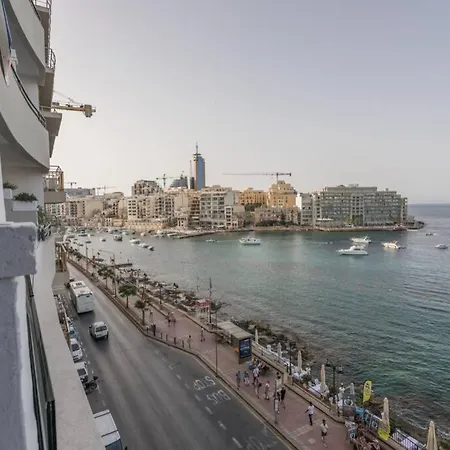Apartamento St Julians' Sea Front, Spectacular View, San Julián