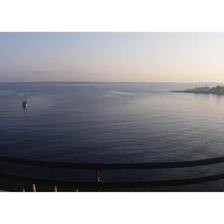 Apartamento St Julians' Sea Front, Spectacular View, *