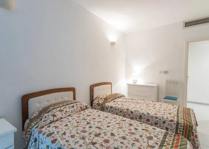 Apartament St Julians' Sea Front, Spectacular View, St. Julian's