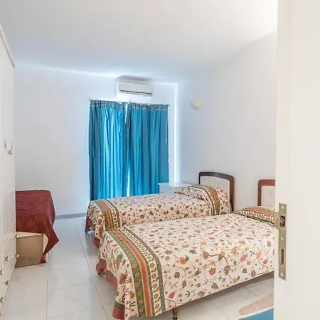 St Julians' Sea Front, Spectacular View, * سانت جوليان